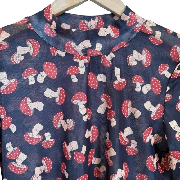 Dangerfield Mushroom Mesh Top Women’s Size 8 - Picture 5 of 16